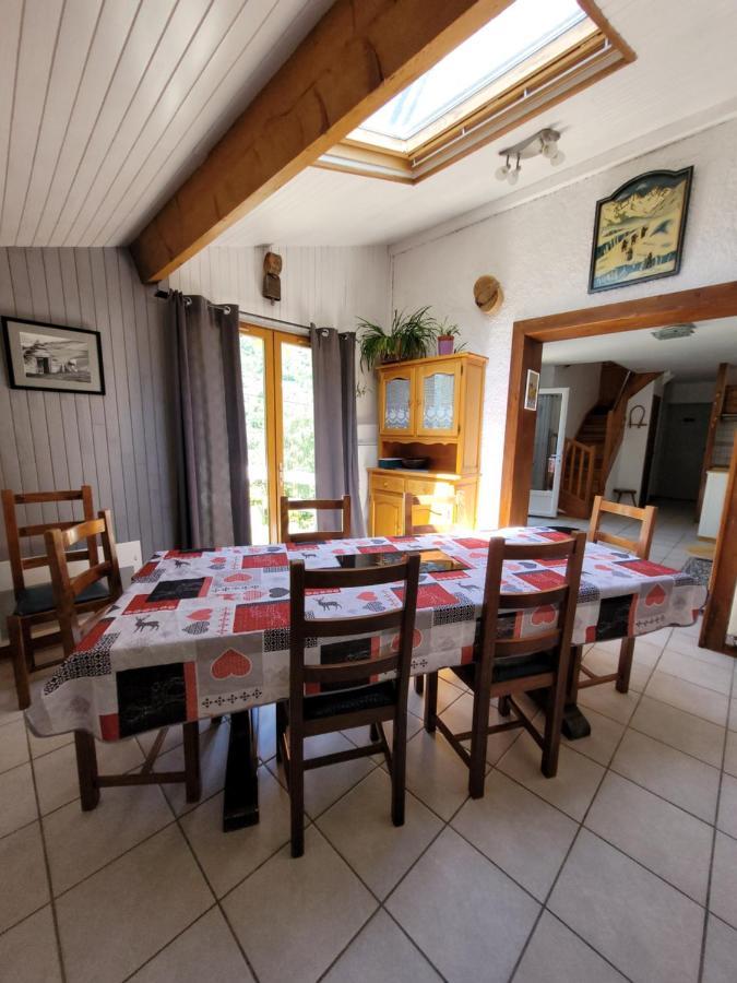Gite Eslias Viella  Zewnętrze zdjęcie